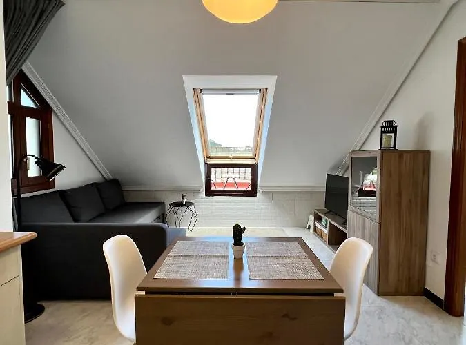 Entre Montana Y Rio Apartment Unquera