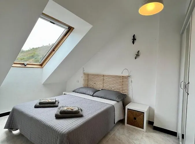 Entre Montana Y Rio Apartment Unquera