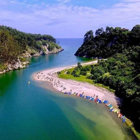 Entre Montana Y Rio *